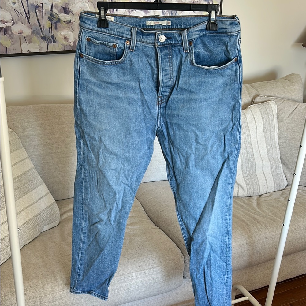 Women’s Levi’s Blue Jeans